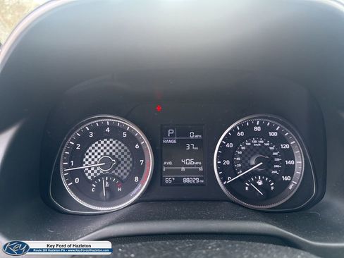 Used 2019 Hyundai Elantra SE w/ Cargo Package image 20