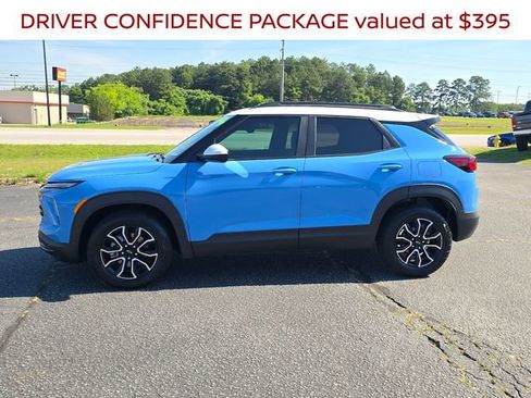 Used 2024 Chevrolet TrailBlazer ACTIV w/ Driver Confidence Package FWD image 6