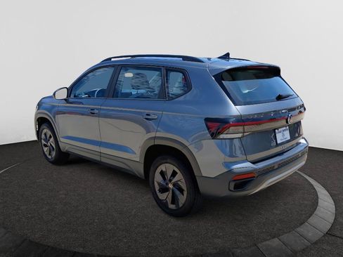 Used 2025 Volkswagen Taos S FWD image 5