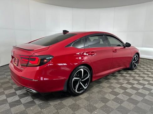 Used 2022 Honda Accord Sport image 3