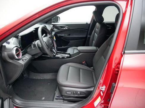 New 2026 Chevrolet Trax RS FWD image 24