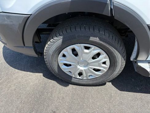 Certified 2025 Ford Transit 250 Low Roof w/ Exterior Upgrade Package RWD image 12