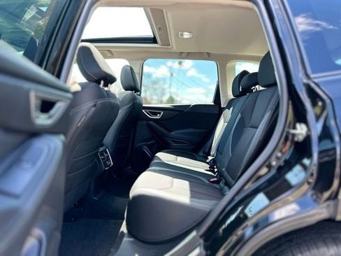 Used 2022 Subaru Forester Premium AWD/4WD image 20