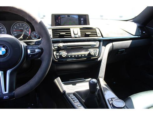 Used 2015 BMW M4 Coupe w/ Executive Package RWD image 19