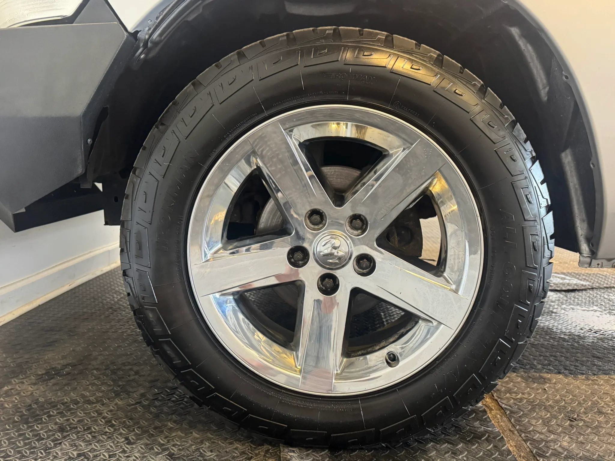Used 2014 RAM 1500 Express AWD/4WD image 31