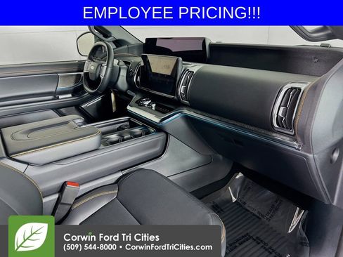 New 2026 Ford Expedition Tremor AWD/4WD image 32