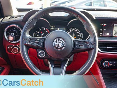 Used 2021 Alfa Romeo Stelvio Ti w/ Nero Edizione image 35