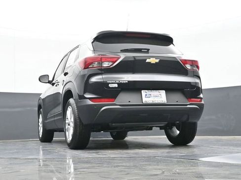 New 2026 Chevrolet TrailBlazer LS w/ LS Convenience Package FWD image 48