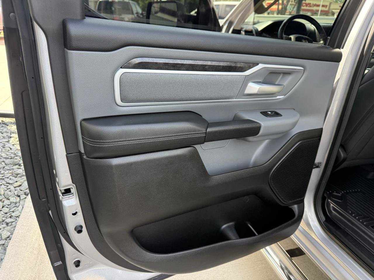 Used 2020 RAM 1500 Big Horn AWD/4WD image 15