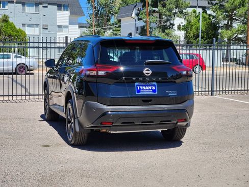 Certified 2023 Nissan Rogue SV w/ SV Premium B Package AWD/4WD image 5