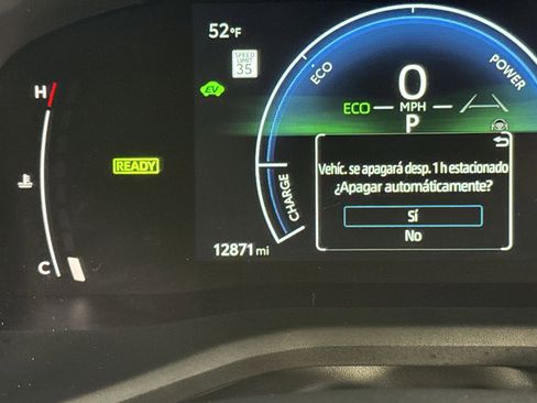 Used 2025 Toyota Camry SE image 21