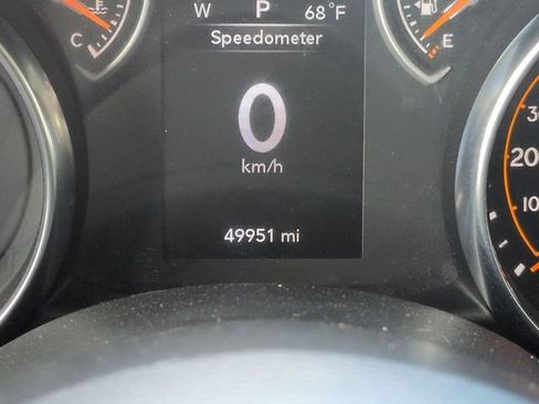 Used 2023 Jeep Gladiator Sport AWD/4WD image 19