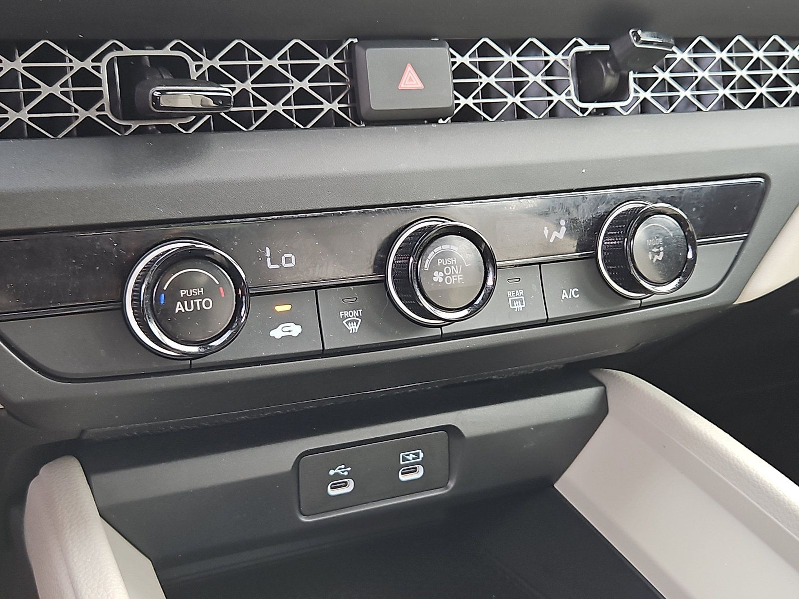 Used 2025 Honda Accord LX image 16