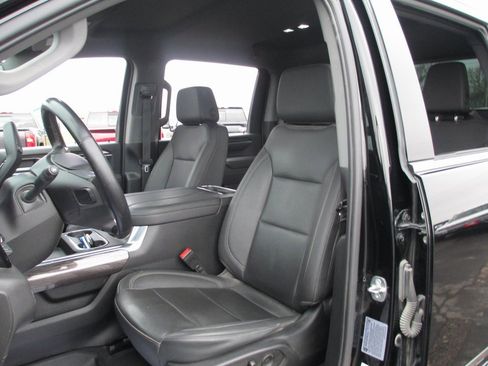 Used 2024 Chevrolet Silverado 2500 LTZ w/ LTZ Convenience Package image 22