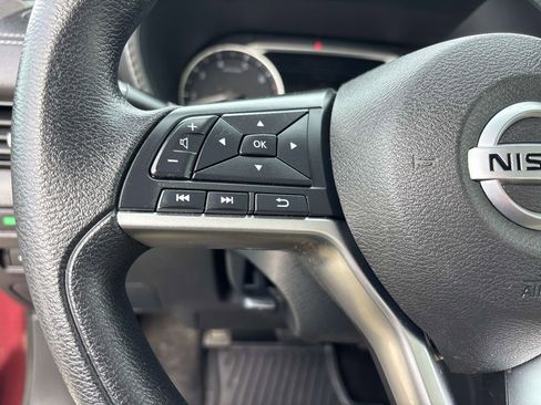 Certified 2023 Nissan Sentra SV image 17