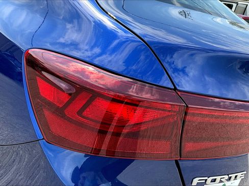 Used 2023 Kia Forte LXS image 27