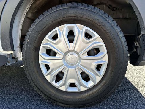 Used 2024 Ford Transit 250 Low Roof w/ Exterior Upgrade Package image 7