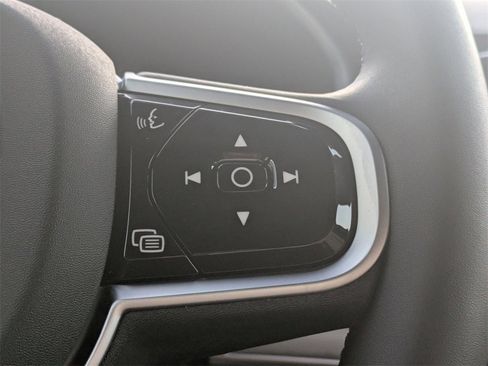 New 2026 Volvo XC90 B5 Ultra w/ Protection Package Premier image 34