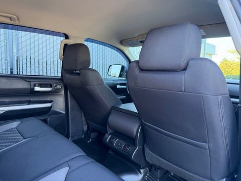 Used 2018 Toyota Tundra SR5 AWD/4WD image 36