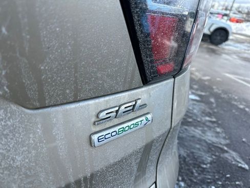 Used 2018 Ford Escape SEL image 25