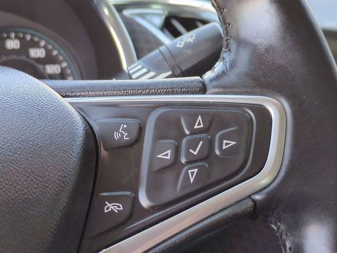 Used 2018 Chevrolet Malibu LT w/ Redline Edition image 30