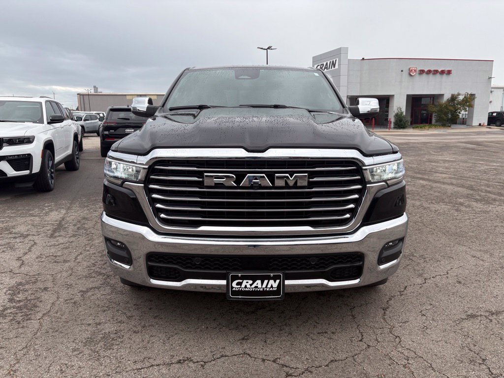 Used 2025 RAM 1500 Laramie AWD/4WD image 2