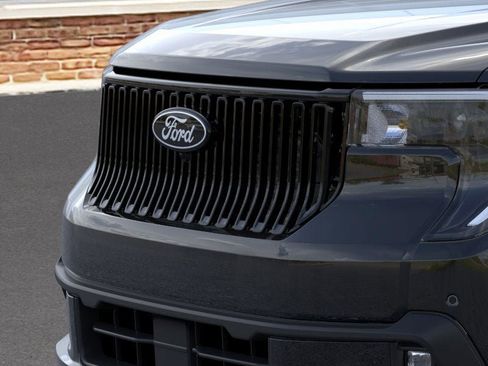 New 2025 Ford Maverick Lobo image 18