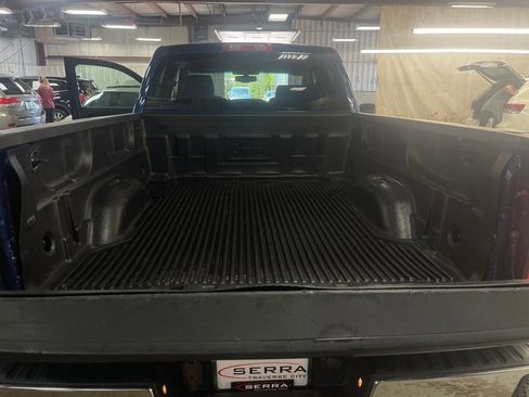 Used 2018 GMC Sierra 1500 SLE w/ SLE Value Package AWD/4WD image 28