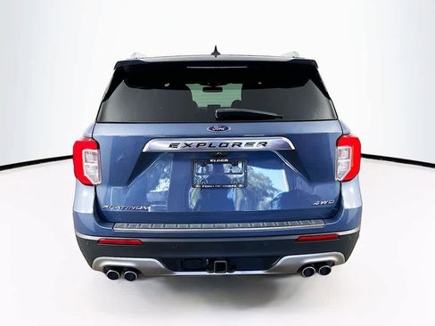 Certified 2021 Ford Explorer Platinum w/ Equipment Group 601A image 5