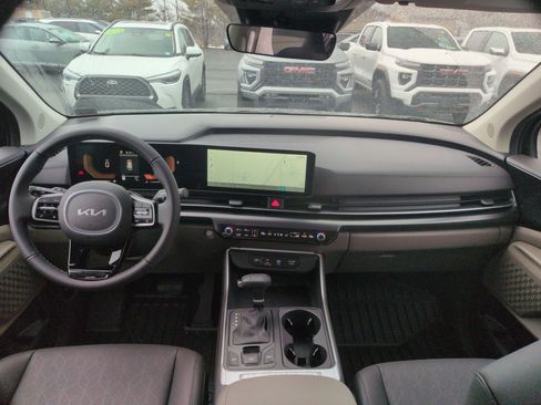 New 2026 Kia Carnival image 9