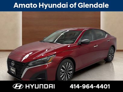 Used 2025 Nissan Altima 2.5 SV