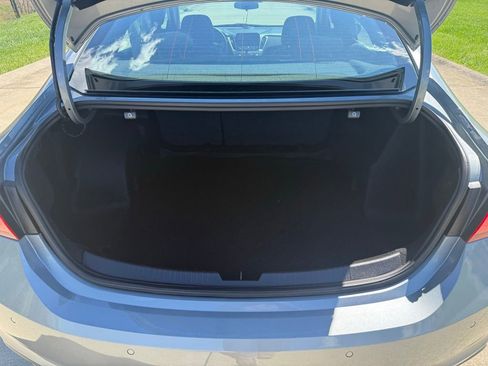 Used 2024 Chevrolet Malibu LT FWD image 6