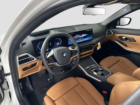 Used 2026 BMW 330i xDrive Sedan w/ Premium Package image 10
