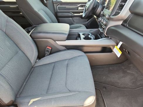 Used 2023 RAM 1500 Big Horn AWD/4WD image 15