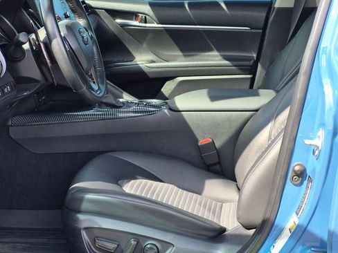 Used 2023 Toyota Camry SE w/ TRD Appearance Package (TMS) image 16