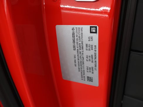 Used 2017 Chevrolet Corvette Stingray Coupe w/ 1LT RWD image 50