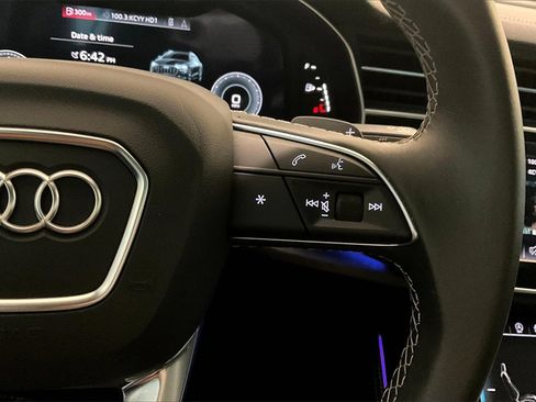 Used 2023 Audi Q8 Premium Plus w/ Premium Plus Package image 19