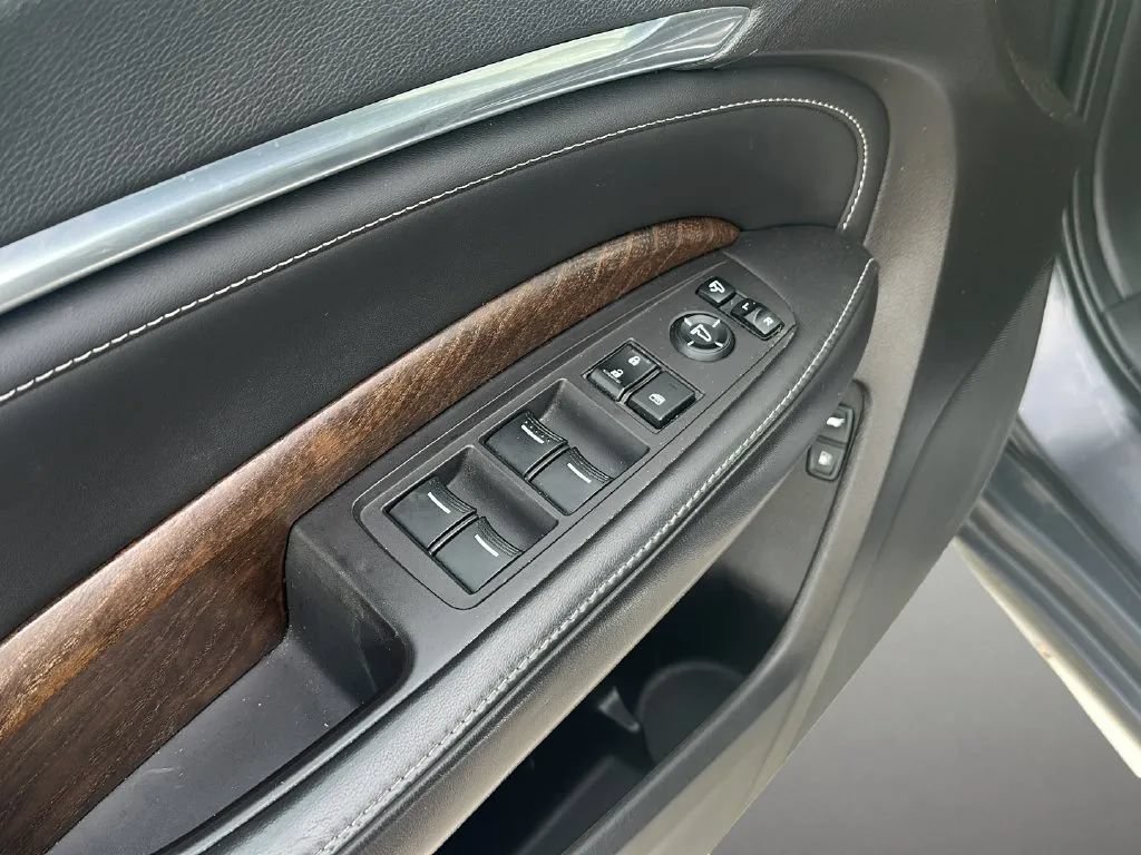 Used 2019 Acura MDX w/ Advance Package AWD/4WD image 11