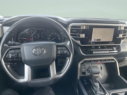 Used 2022 Toyota Tundra SR5 w/ SR5 Convenience Package image 27