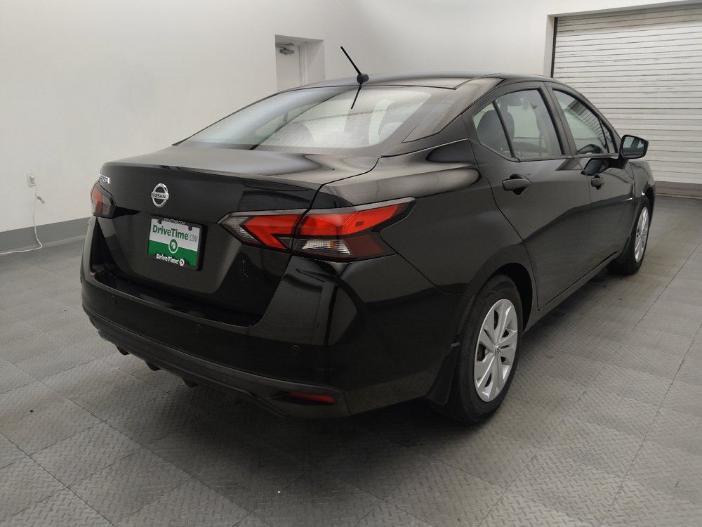 Used 2021 Nissan Versa S FWD image 9