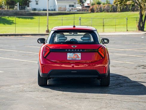 Used 2025 MINI Cooper S image 5