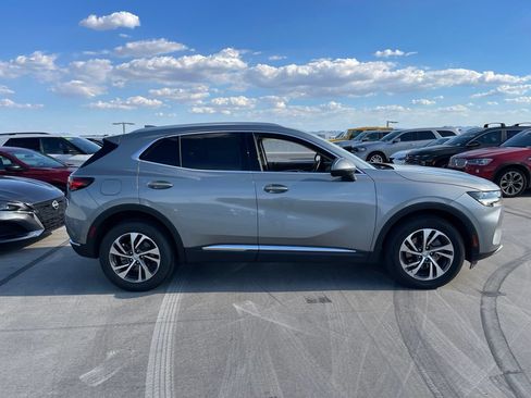 Used 2023 Buick Envision Essence FWD image 2