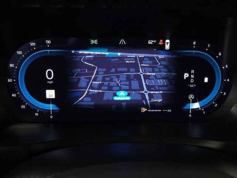 Used 2024 Volvo XC90 B6 Ultimate w/ Protection Package Premier image 20