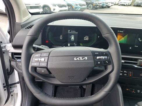 New 2026 Kia Sportage EX w/ EX Panorama Roof Package image 24