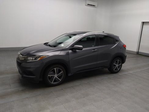 Used 2021 Honda HR-V EX image 2