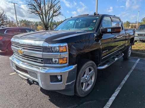 Used 2015 Chevrolet Silverado 2500 LTZ w/ Duramax Plus Package image 3