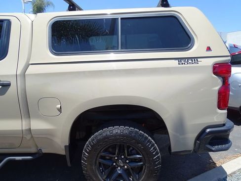 Used 2022 Chevrolet Silverado 1500 Custom Trail Boss AWD/4WD image 22