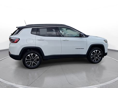Used 2022 Jeep Compass Limited AWD/4WD image 9