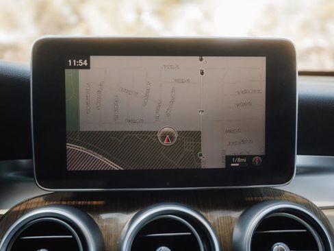 Used 2017 Mercedes-Benz GLC 300 4MATIC Coupe w/ Premium 2 Package image 24