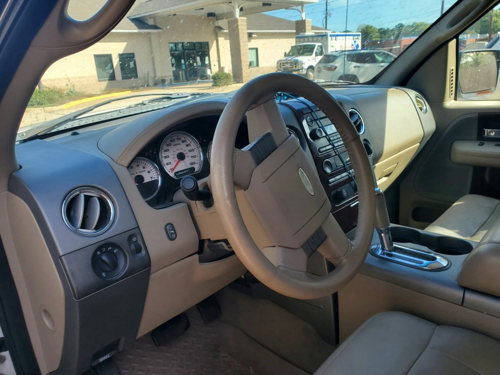 Used 2008 Ford F150 King Ranch AWD/4WD image 10